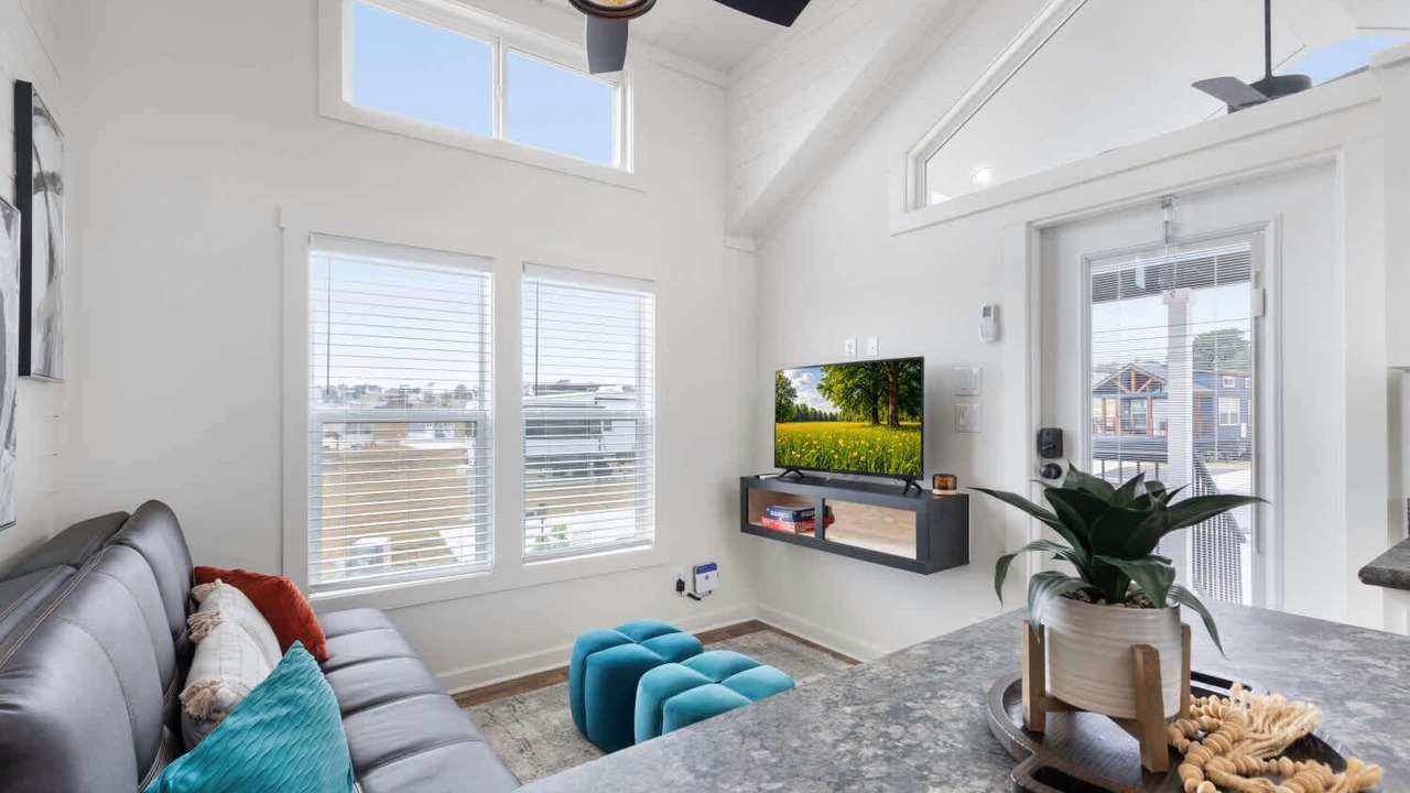Photo of Livingroom in Fredericksburg
