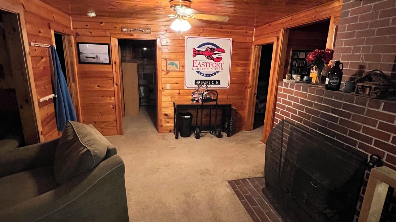Photo of Livingroom in Perry