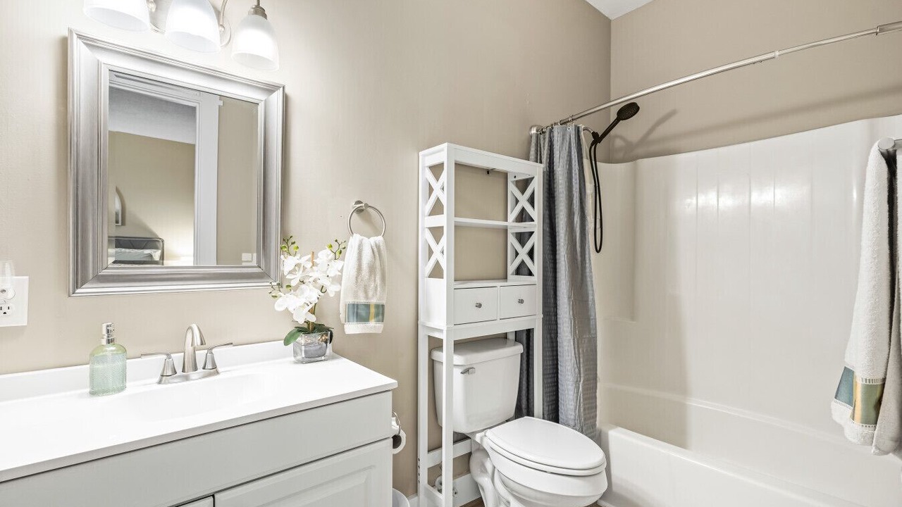 Photo of Bathroom in Olivia