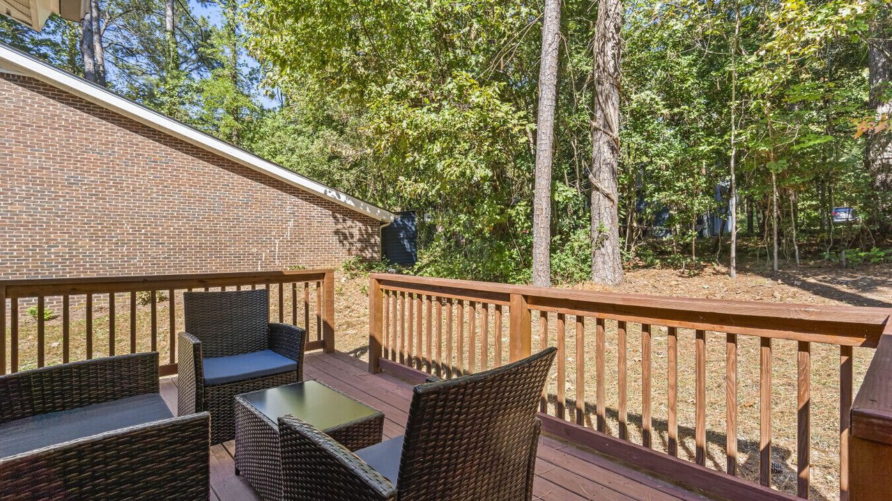 Photo of Outdoor in Olivia