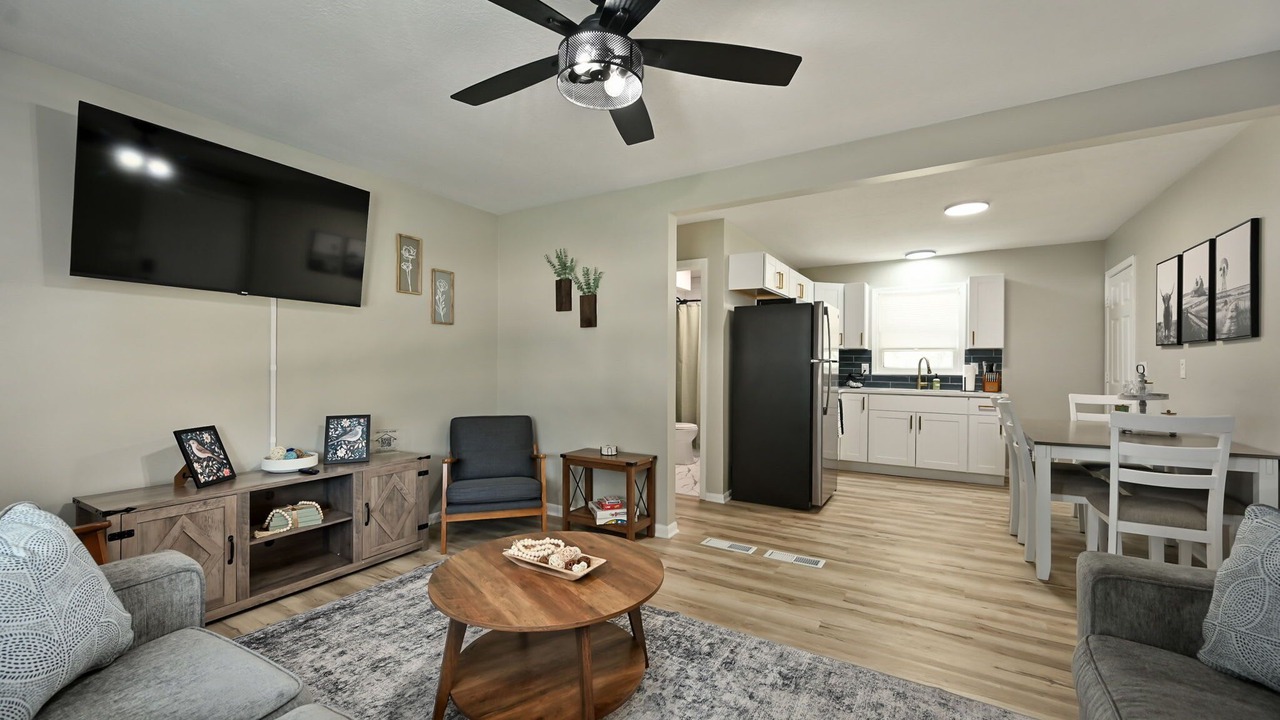 Photo of Bedroom in Blue Springs