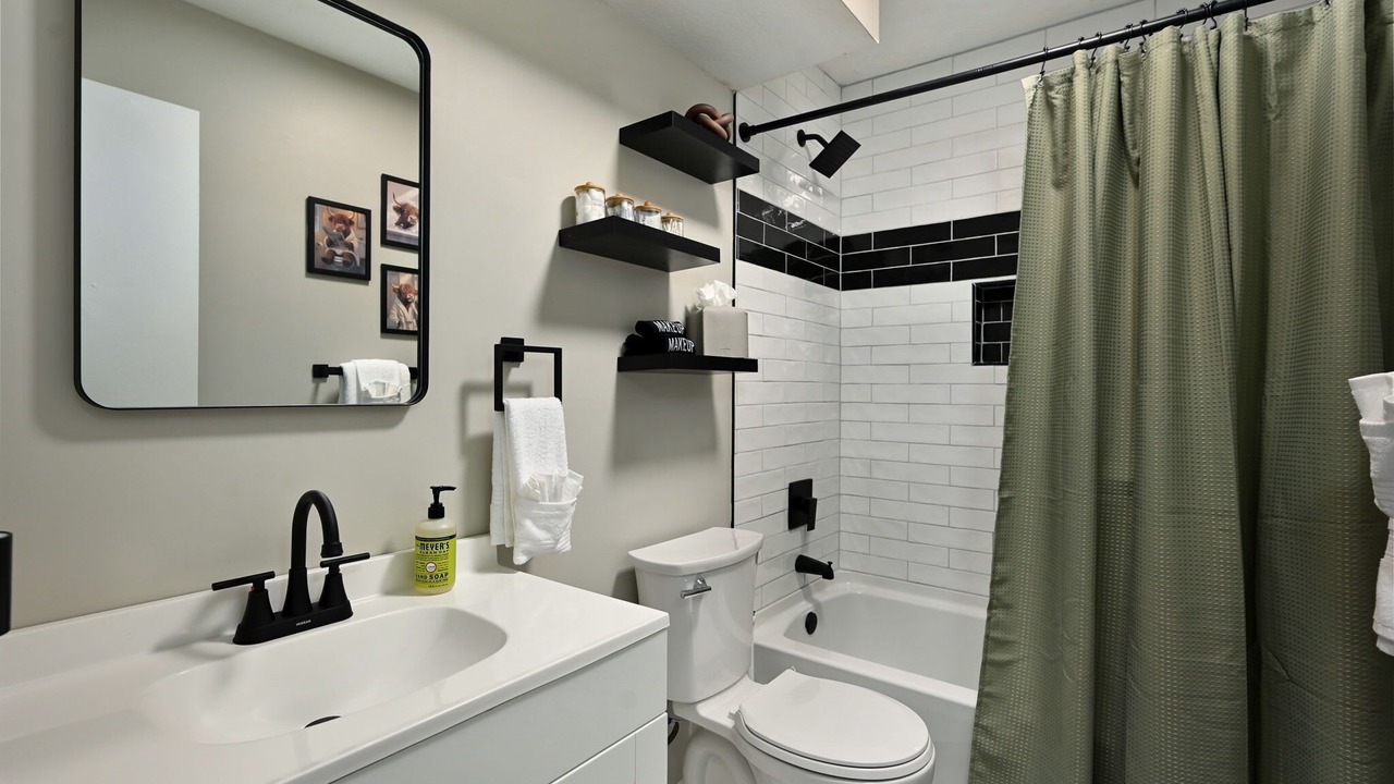 Photo of Bathroom in Blue Springs