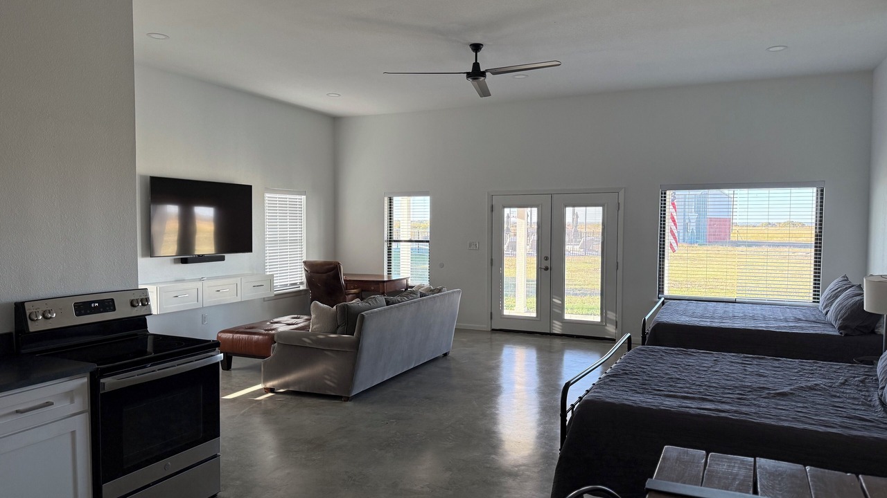 Photo of Livingroom in Alvarado
