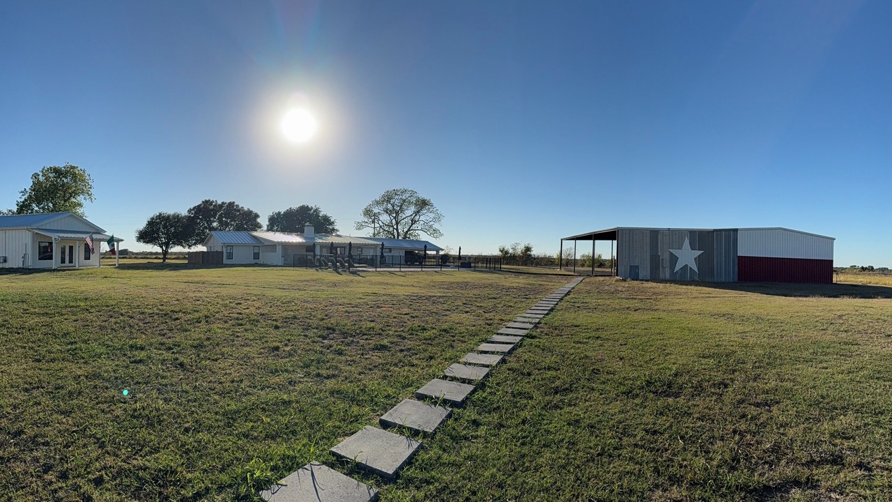 Photo of Outdoor in Alvarado