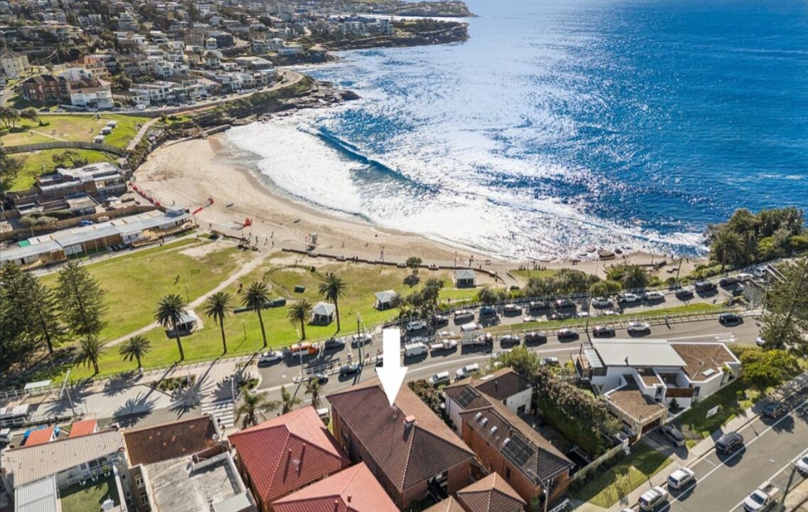 Photo of Others in Bronte