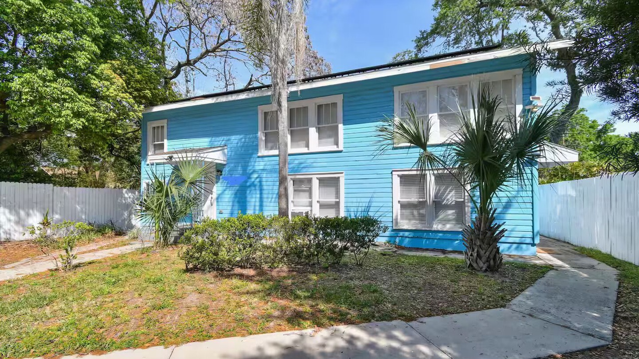 Photo of Outdoor in Colonialtown North