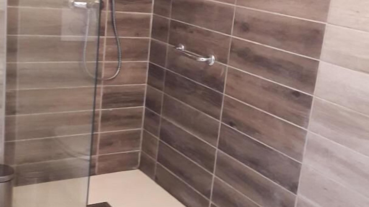 Photo of Bathroom in Bouriege