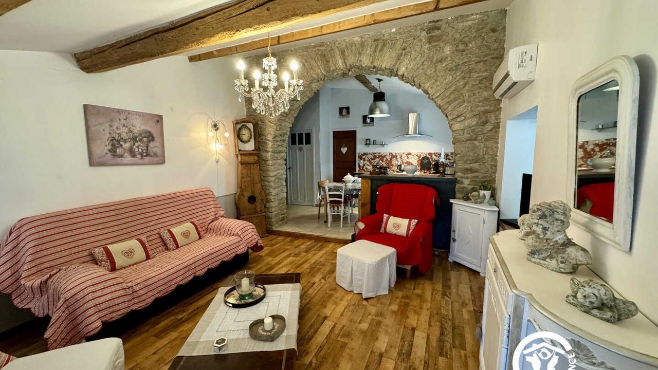Photo of Livingroom in Laure-Minervois