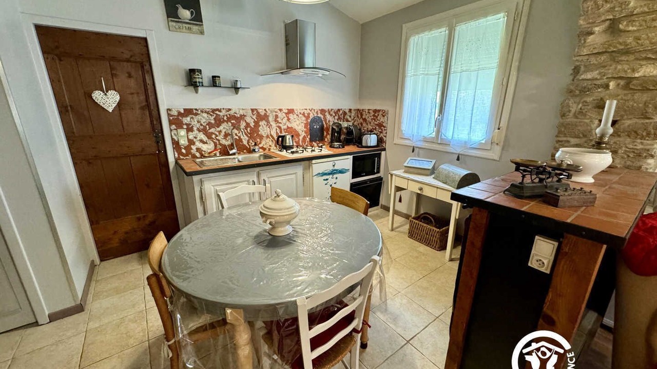 Photo of Kitchen in Laure-Minervois
