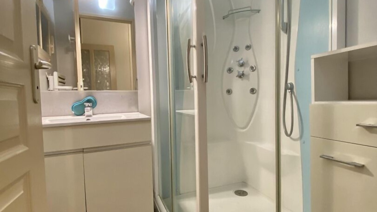 Photo of Bathroom in Bugarach