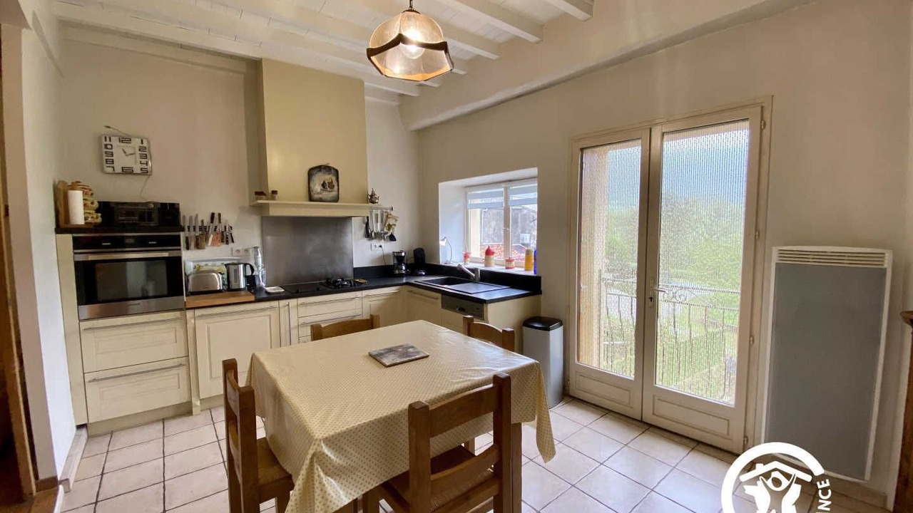 Photo of Kitchen in Bugarach