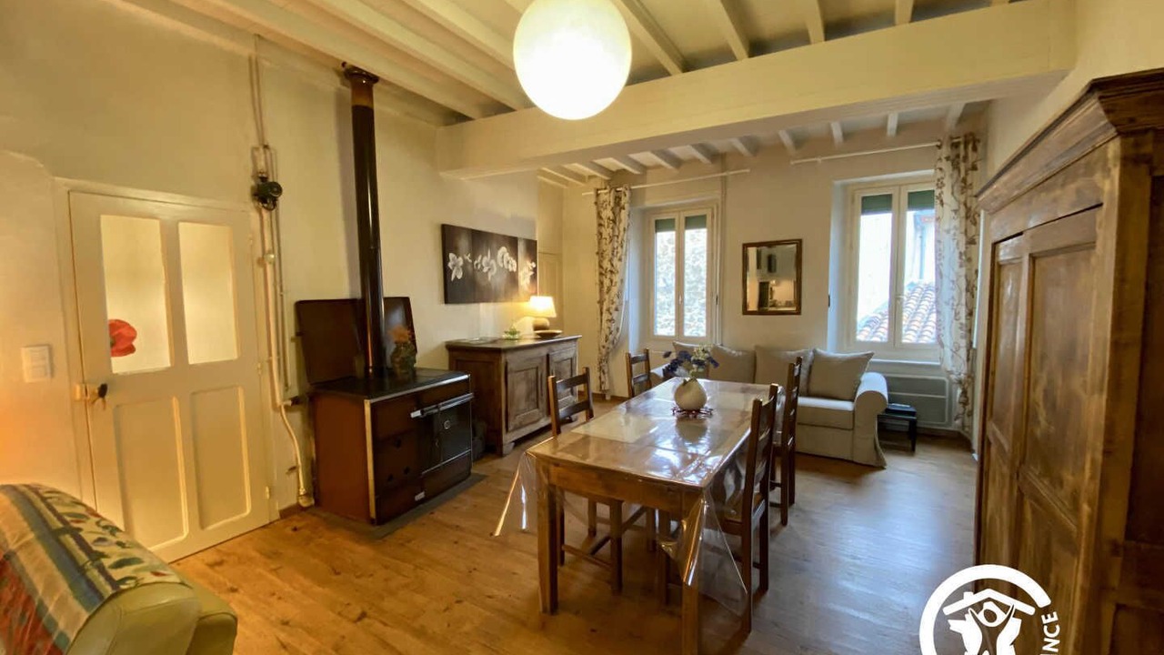 Photo of Livingroom in Bugarach