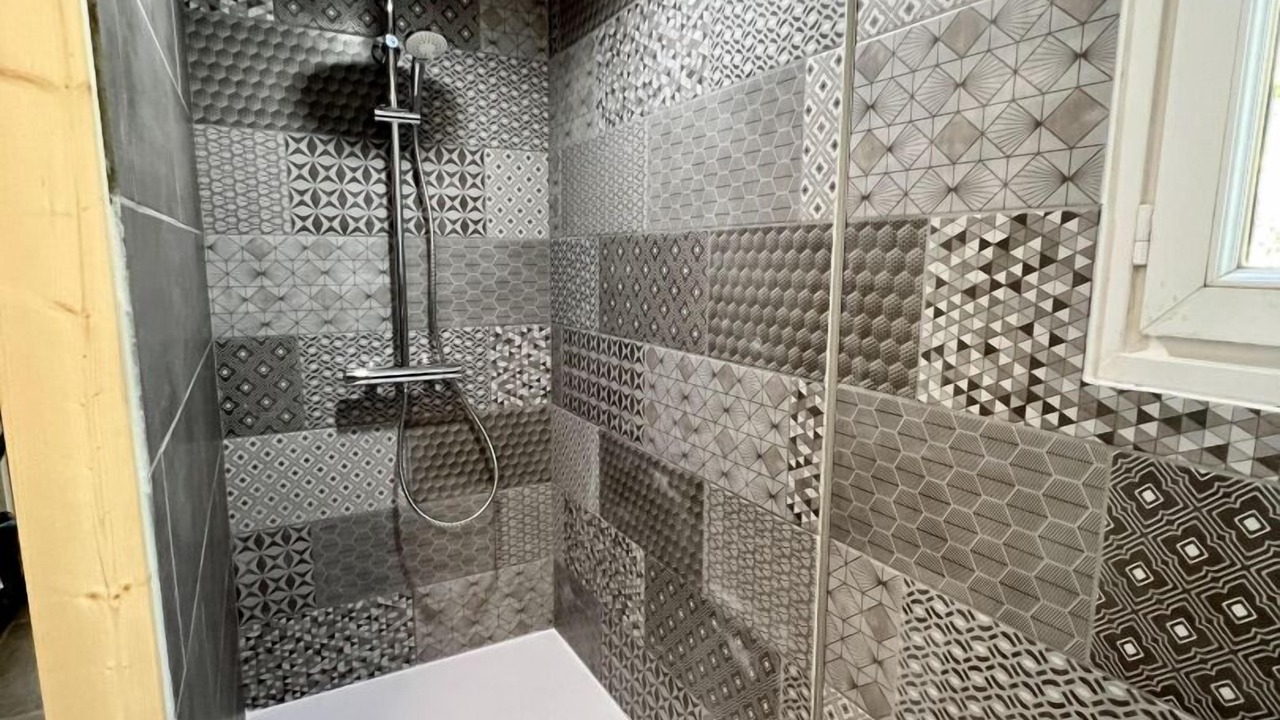 Photo of Bathroom in Ventenac-Cabardes