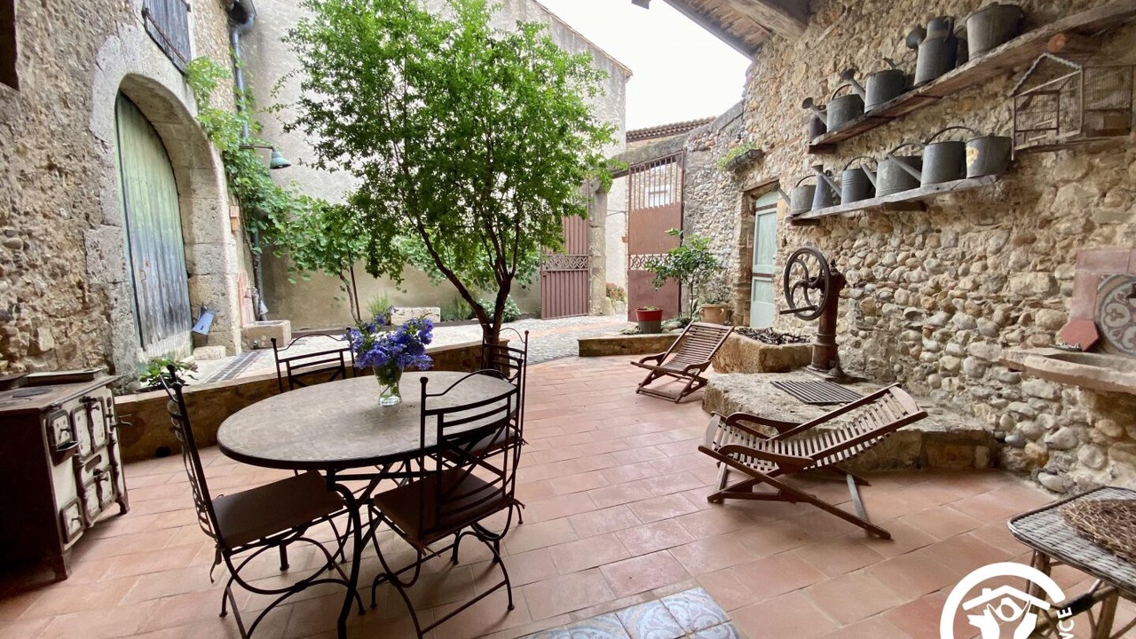 Photo of Outdoor in Cruscades