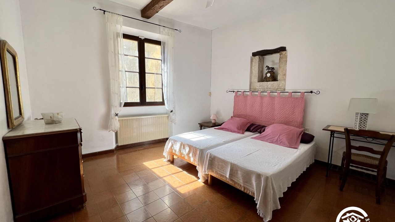 Photo of Bedroom in Roquefort-des-Corbieres