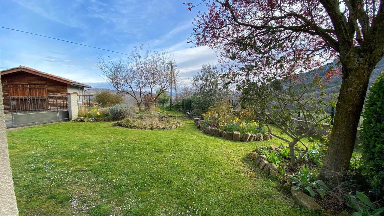 Photo of Outdoor in Brenac