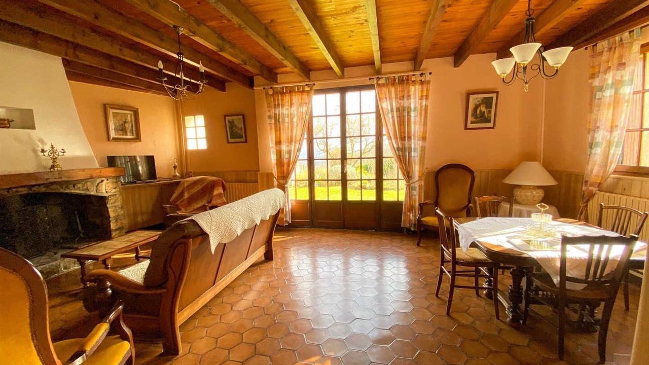 Photo of Livingroom in Brenac
