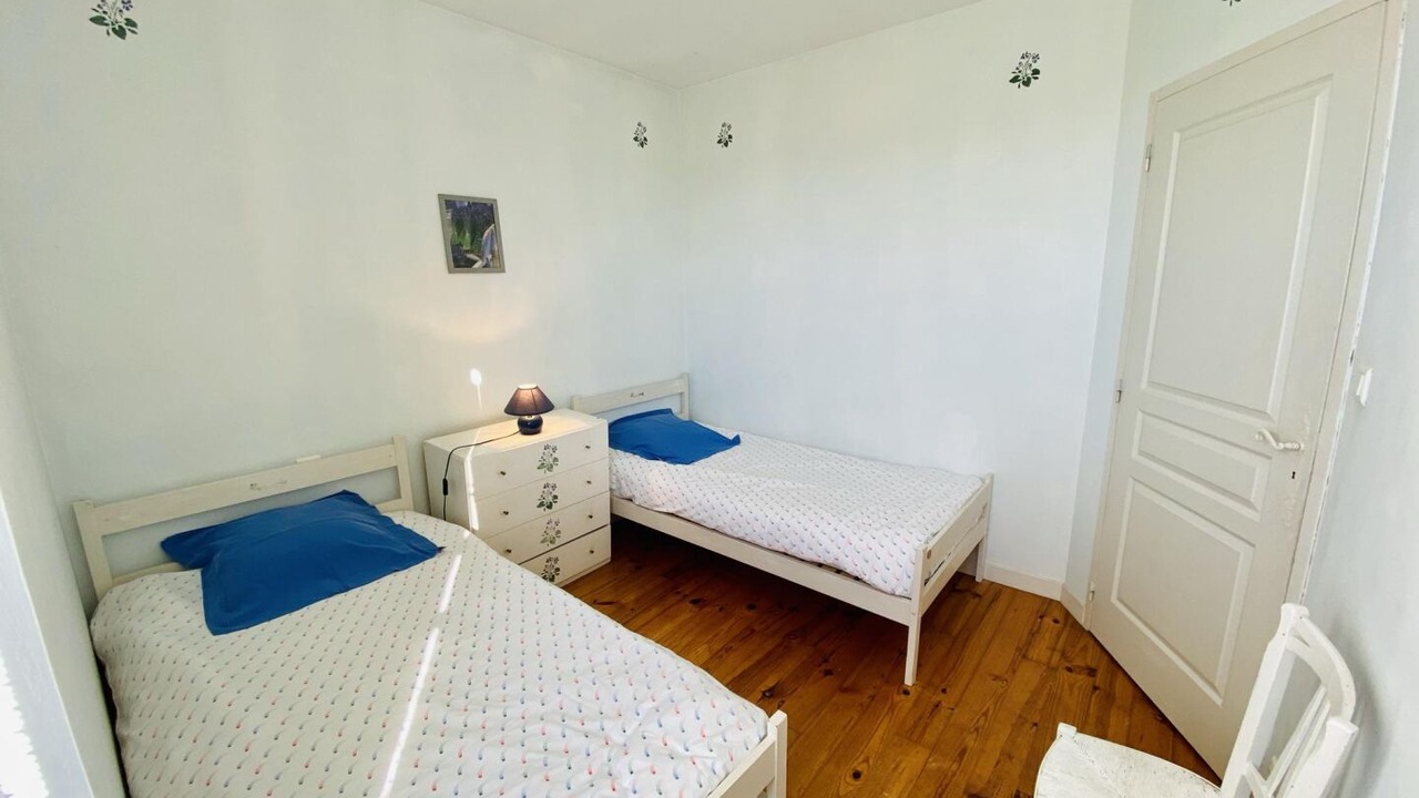 Photo of Bedroom in Villepinte