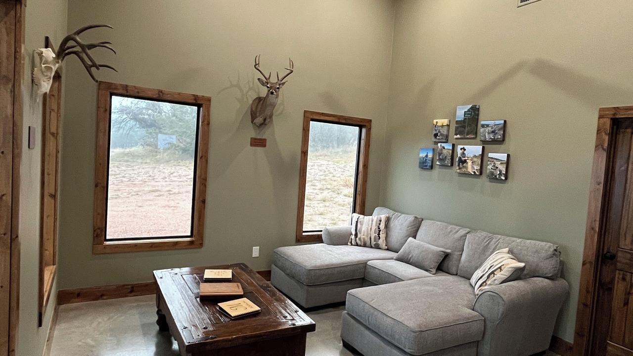 Photo of Livingroom in Mason