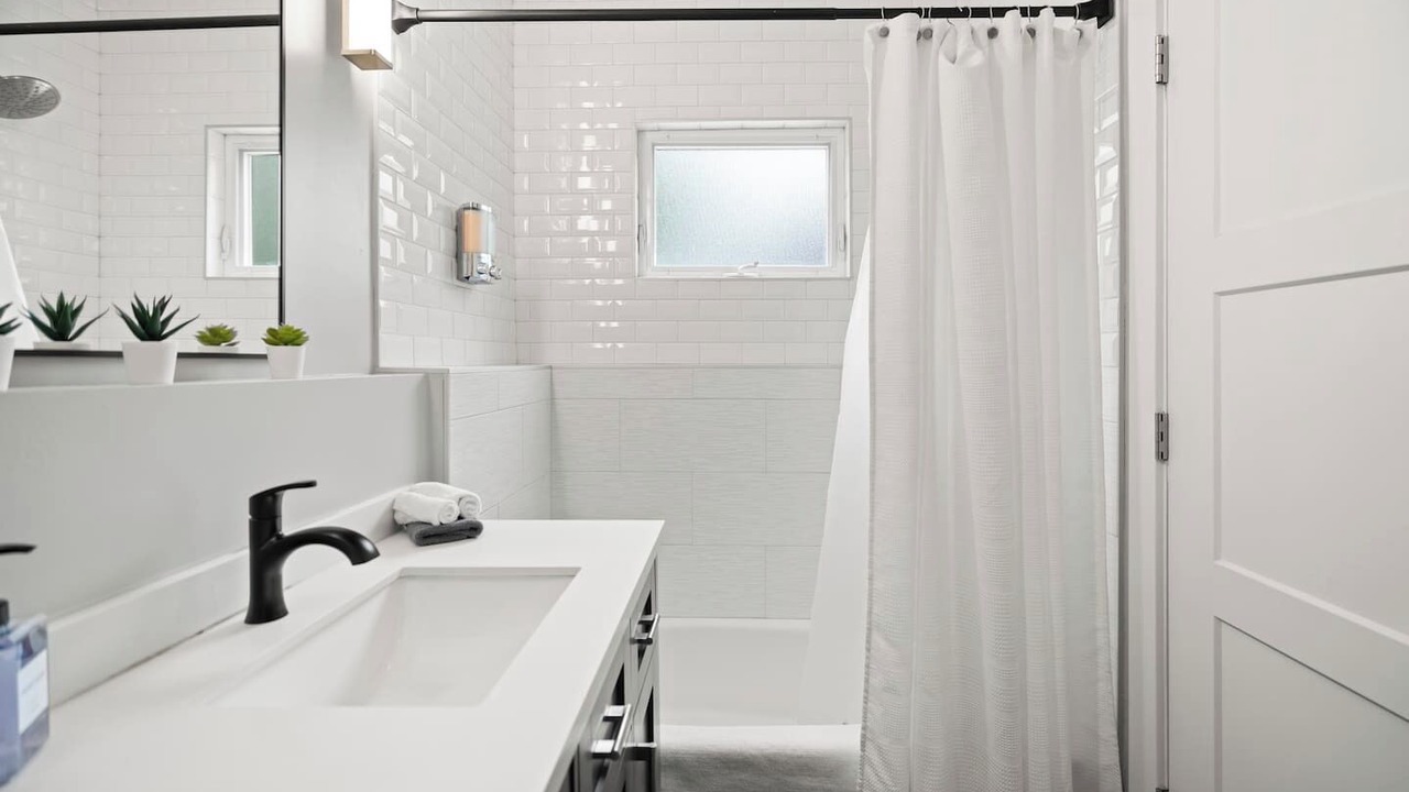 Photo of Bathroom in East Central