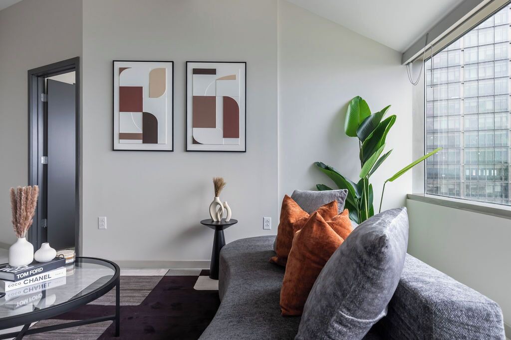 Photo of Livingroom in Downtown Cleveland