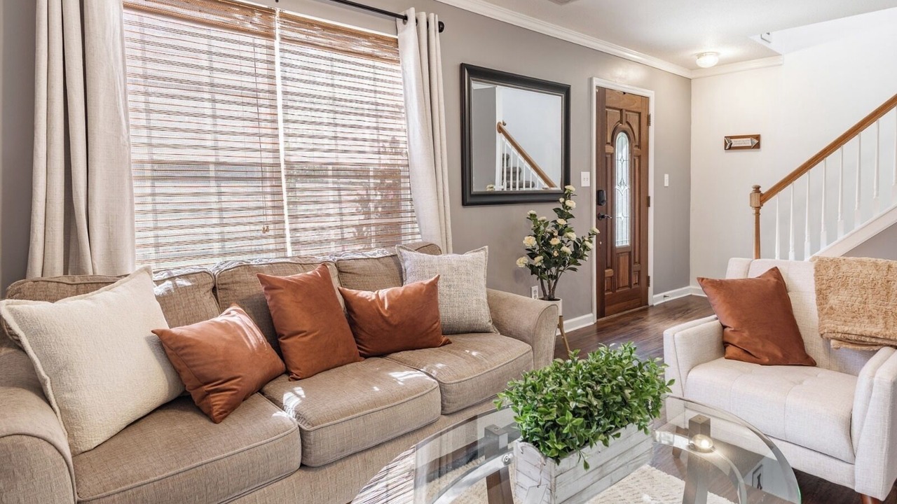 Photo of Livingroom in Madison