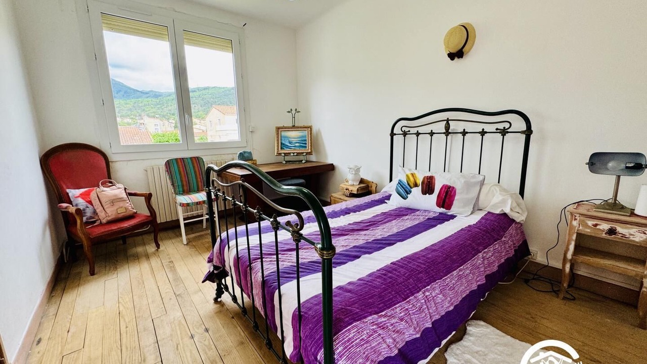 Photo of Bedroom in Quillan