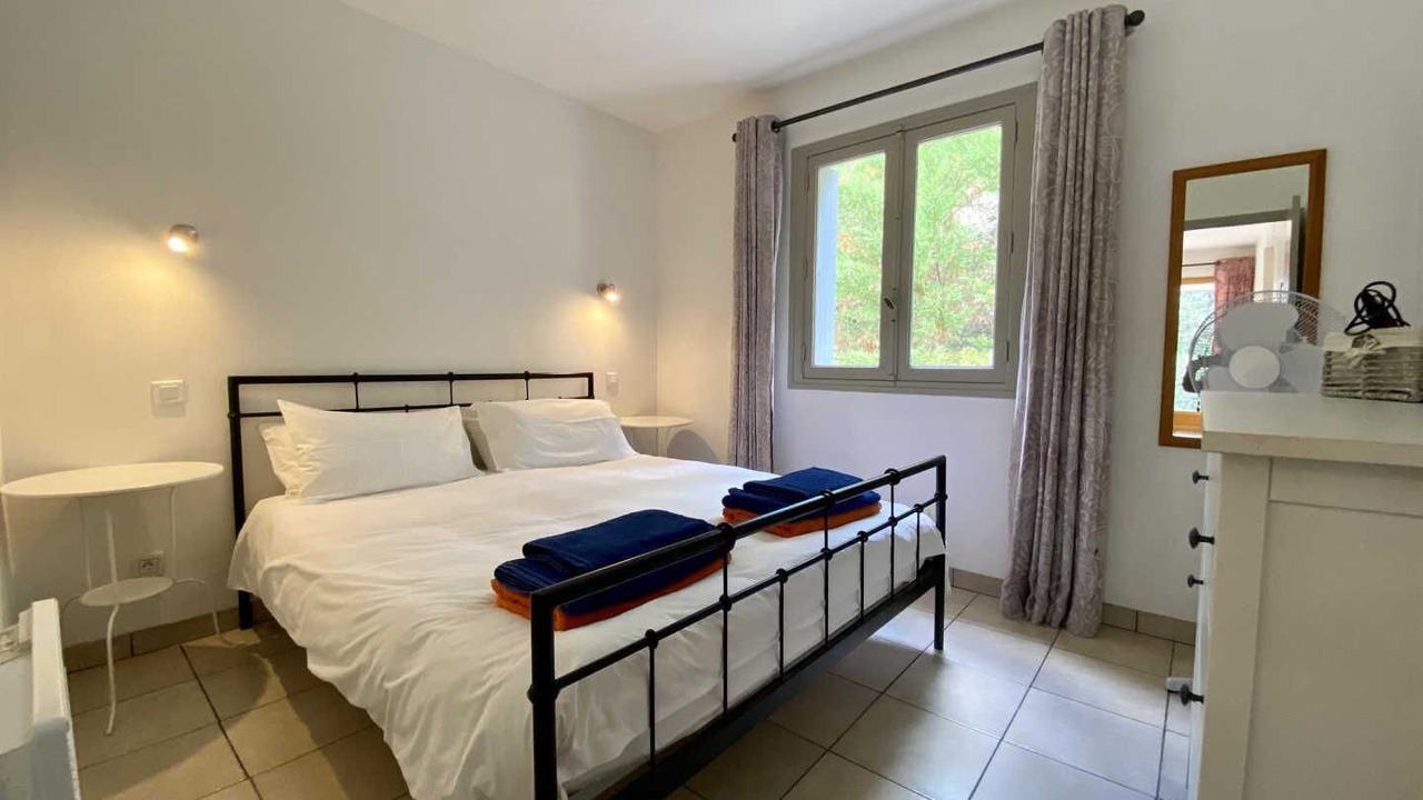 Photo of Bedroom in Pauligne