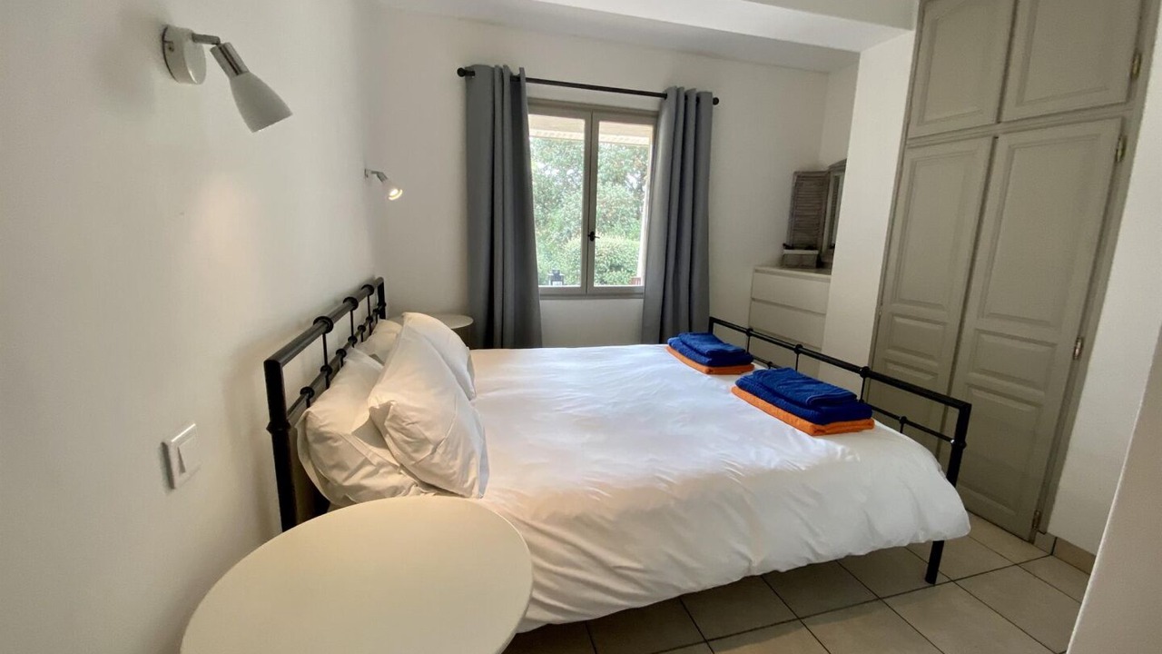 Photo of Bedroom in Pauligne