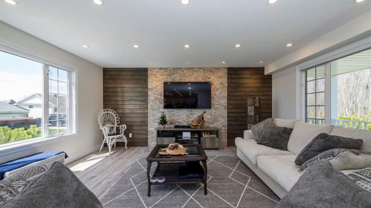 Photo of Livingroom in Ramara