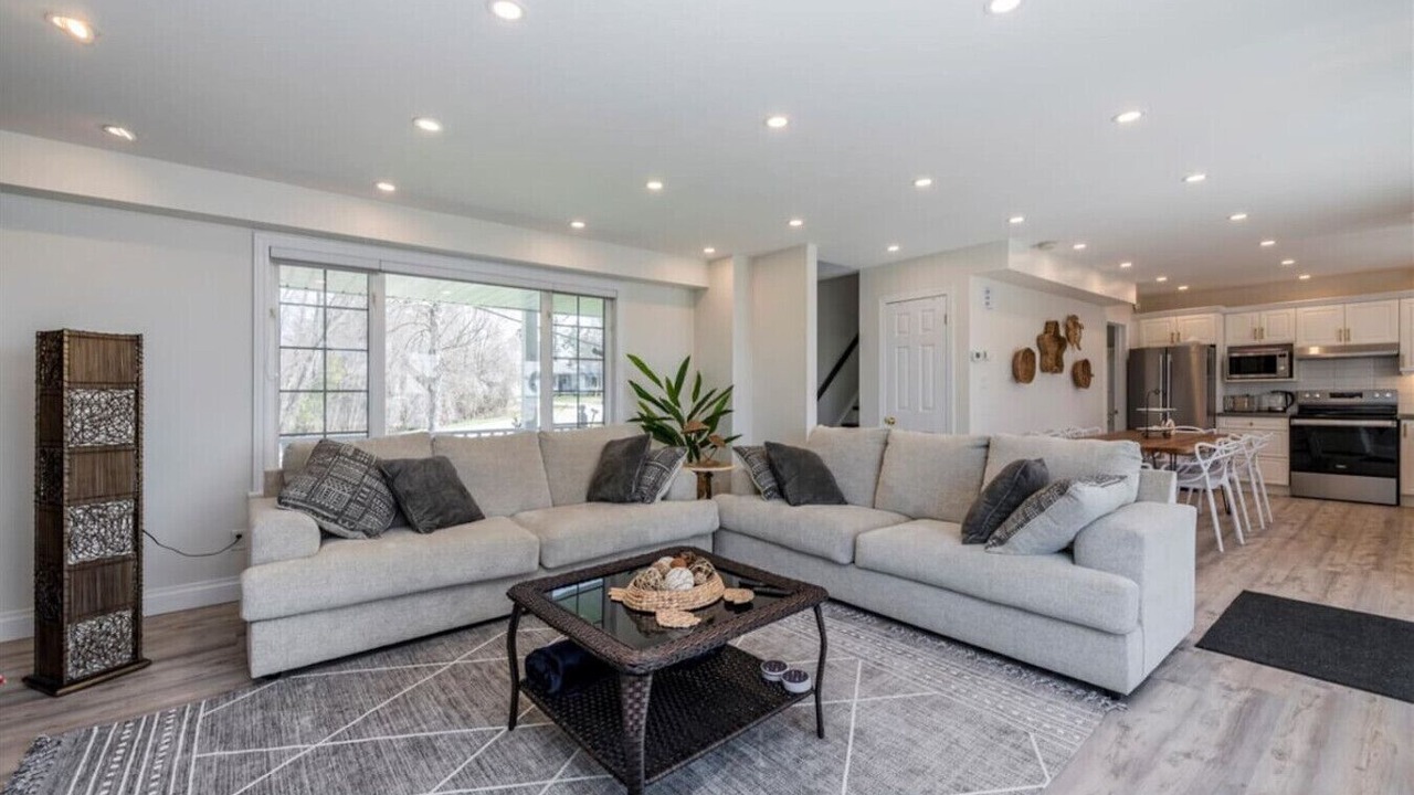 Photo of Livingroom in Ramara
