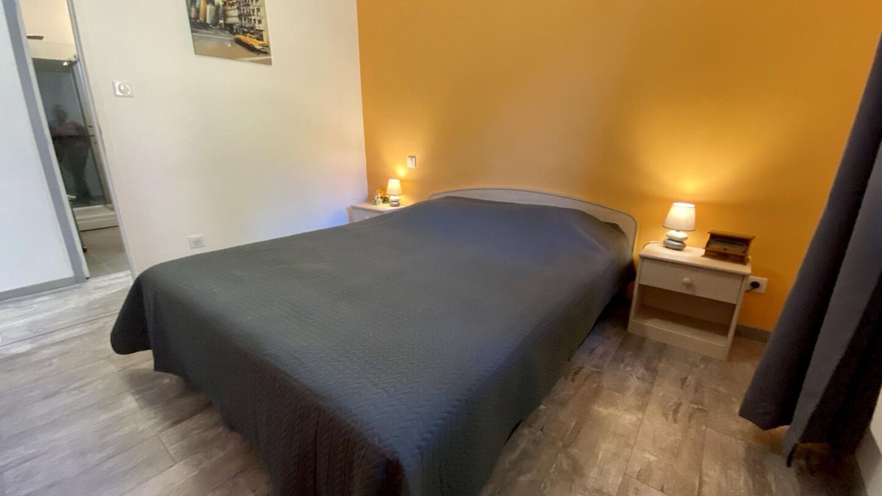 Photo of Bedroom in Alzonne