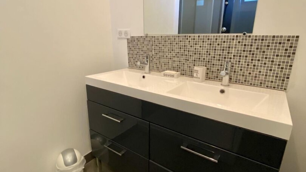 Photo of Bathroom in Alzonne