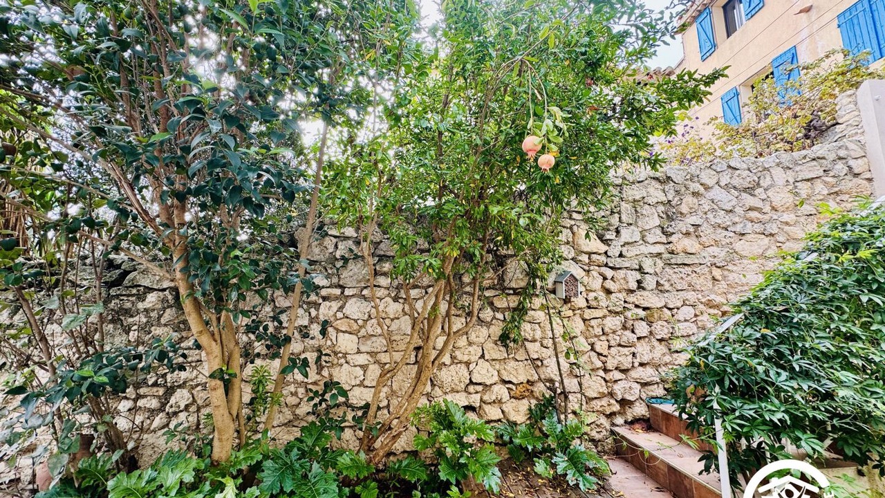 Photo of Outdoor in Bages