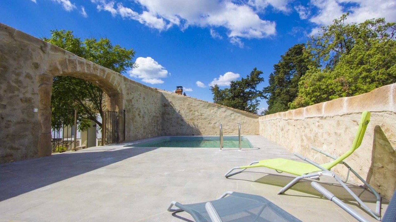 Photo of Outdoor in Montseret