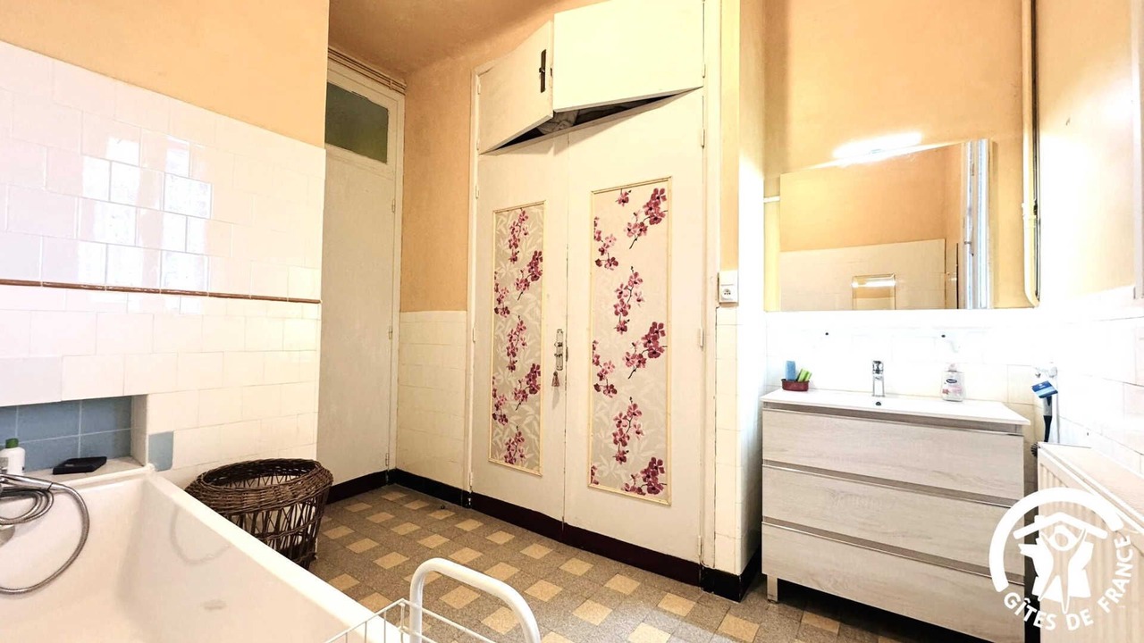 Photo of Bathroom in Carcassonne