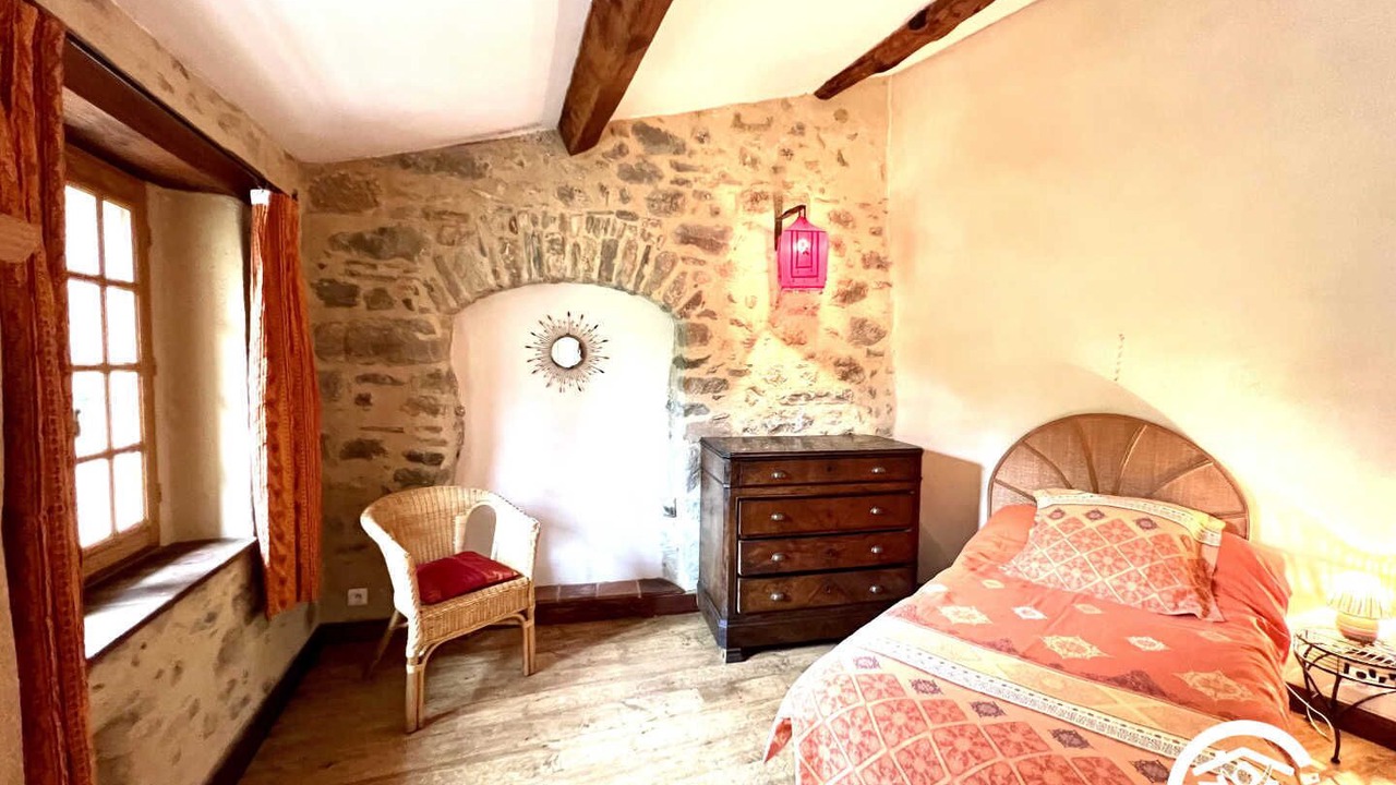 Photo of Bedroom in Saint-Martin-des-Puits