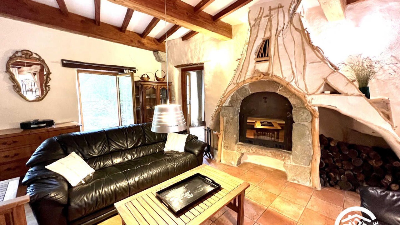 Photo of Livingroom in Saint-Martin-des-Puits