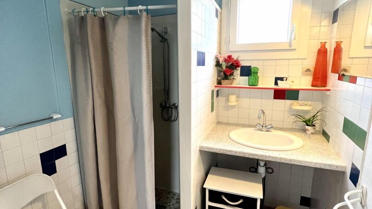 Photo of Bathroom in Fraisse-des-Corbieres