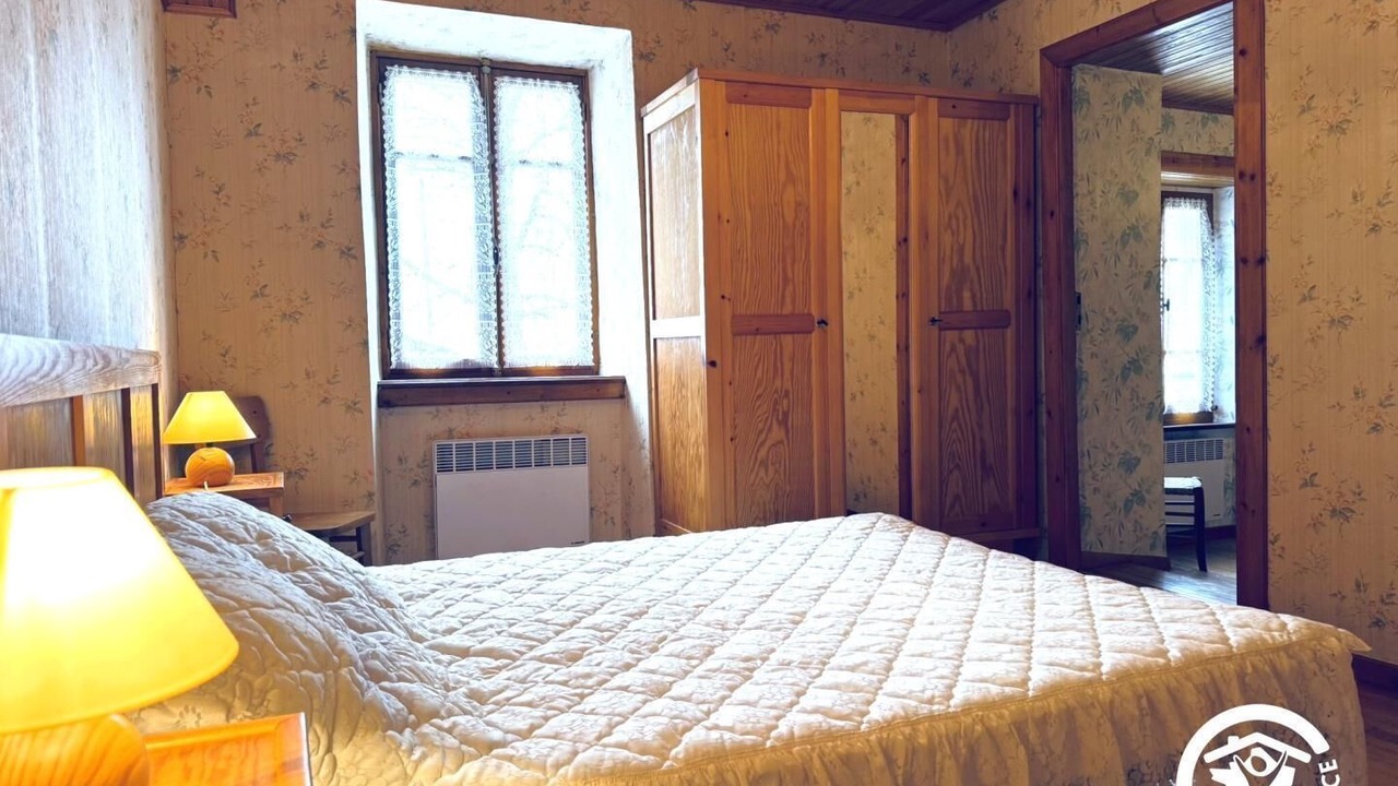 Photo of Bedroom in Lacombe