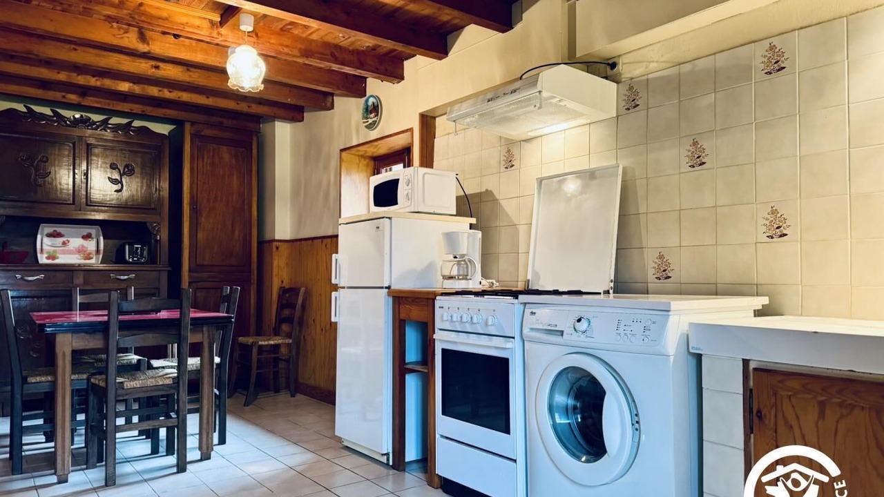 Photo of Kitchen in Lacombe