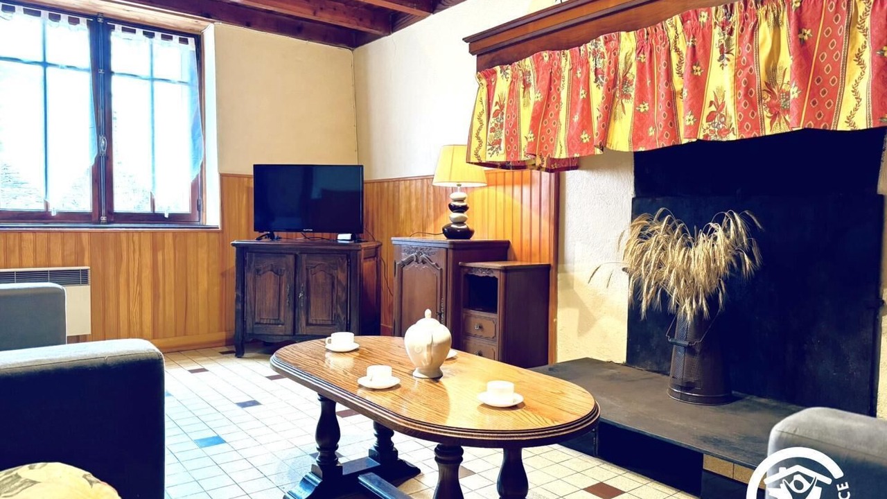 Photo of Livingroom in Lacombe