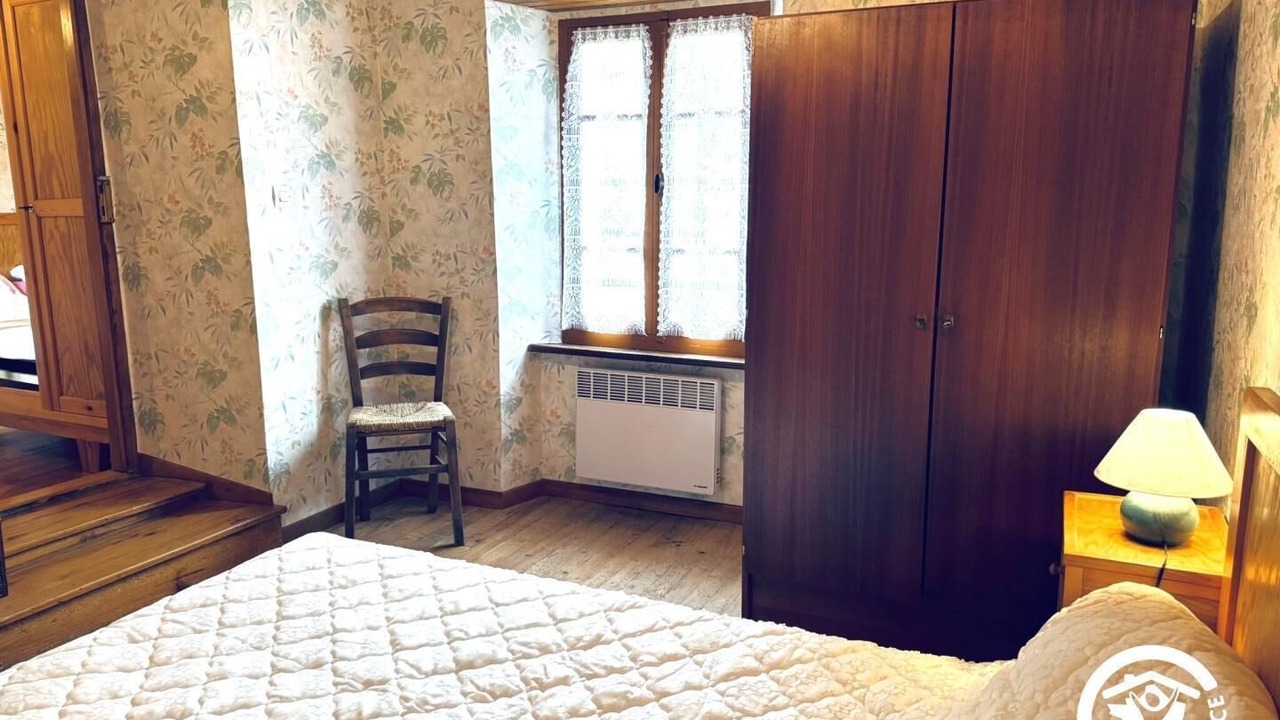 Photo of Bedroom in Lacombe
