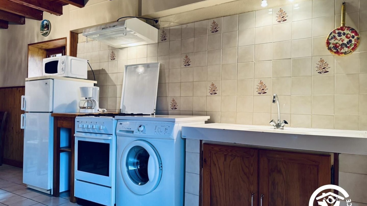 Photo of Kitchen in Lacombe