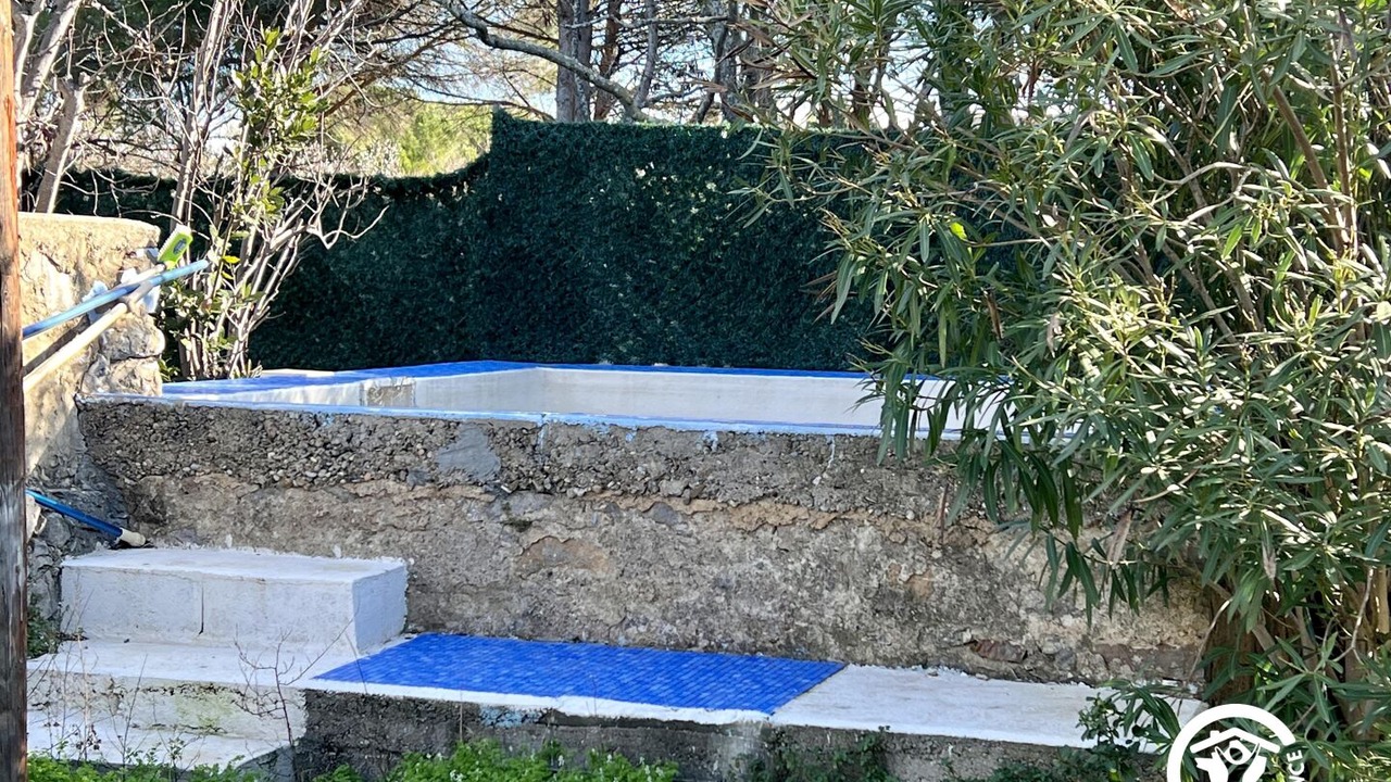 Photo of Outdoor in Azille