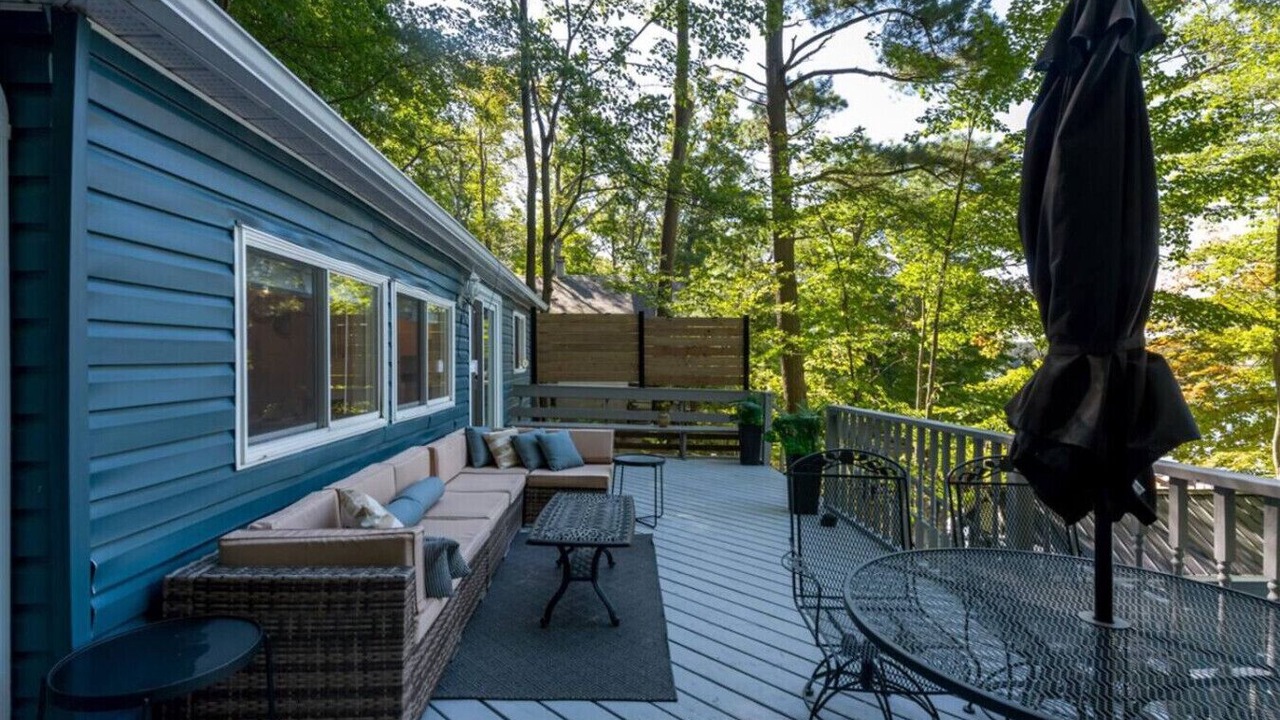 Photo of Outdoor in Tiny