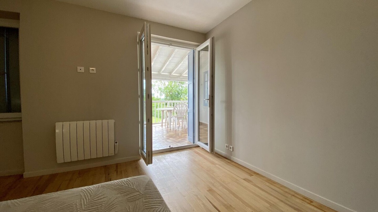 Photo of Others in Ricaud