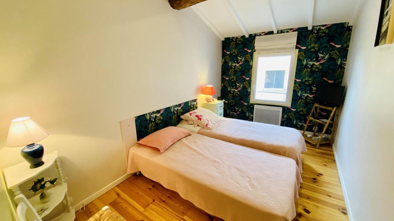 Photo of Bedroom in Roquefort-des-Corbieres
