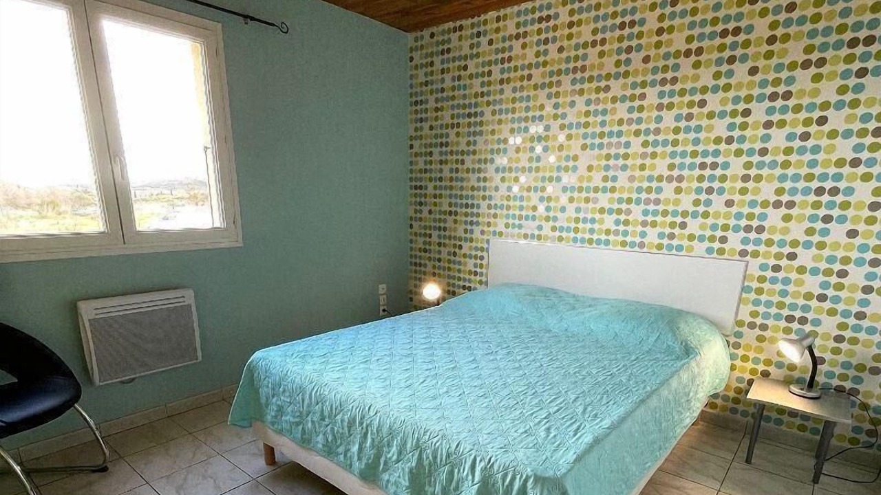Photo of Bedroom in Roquefort-des-Corbieres