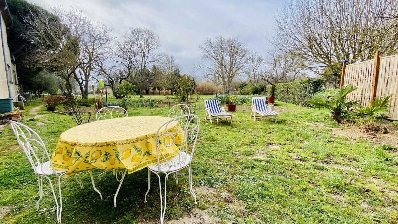 Photo of Outdoor in Trebes